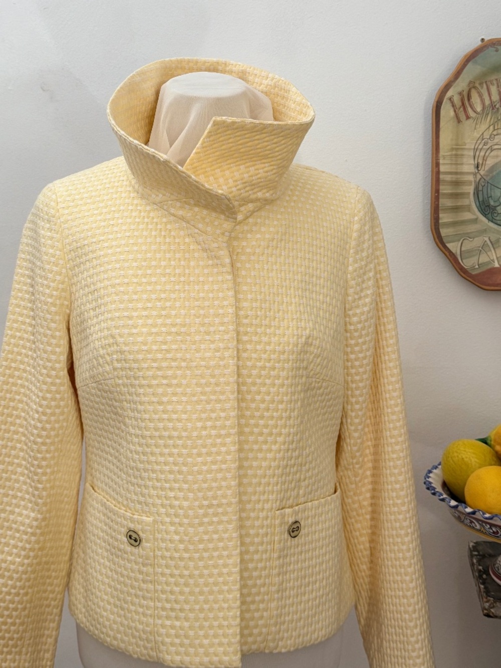 Classic Butter Yellow Doncaster Collection Cotton Jacket. Versatile Collar. SZ 6